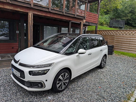 Citroen Grand C4 Picasso 6 of 30