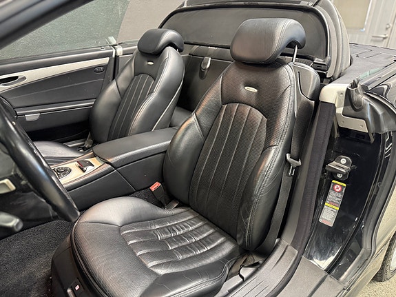 Mercedes-Benz SL55 25 of 26