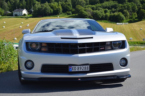 Chevrolet Camaro 7 of 13