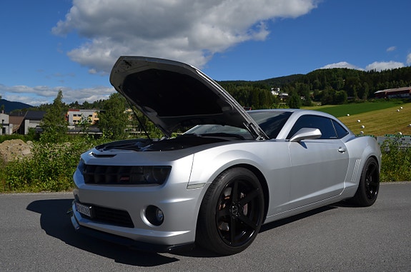 Chevrolet Camaro 4 of 13