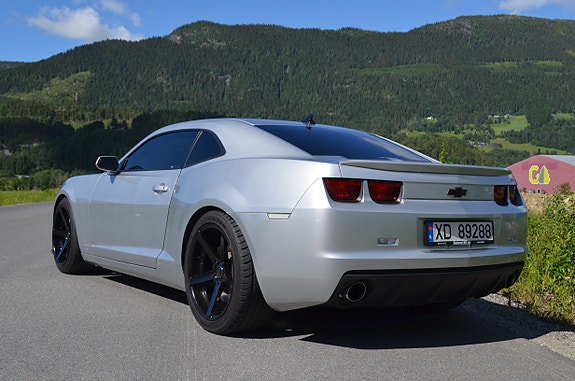 Chevrolet Camaro 6 of 13
