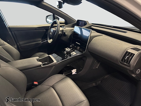 Subaru Solterra 10 of 17