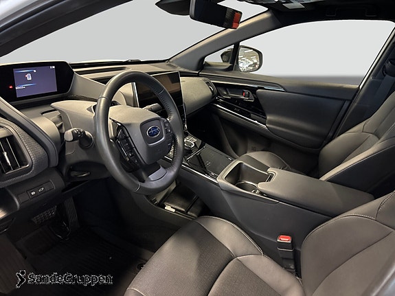 Subaru Solterra 11 of 17