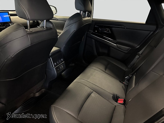 Subaru Solterra 14 of 17