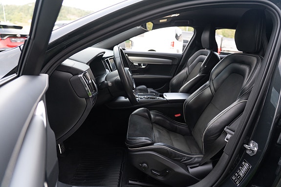 Volvo V90 11 of 24