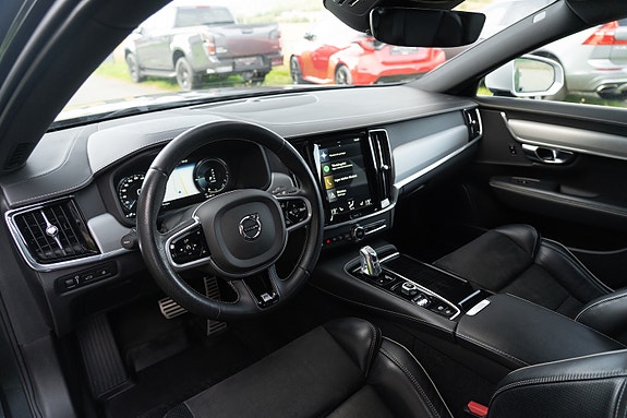 Volvo V90 10 of 24