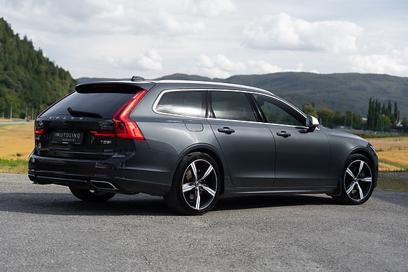 Volvo V90 3 of 24
