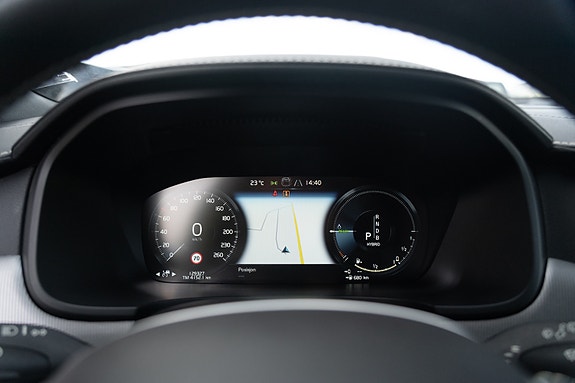 Volvo V90 16 of 24