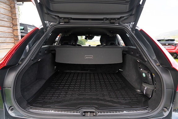 Volvo V90 22 of 24