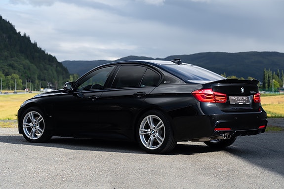 BMW 330e 4 of 21