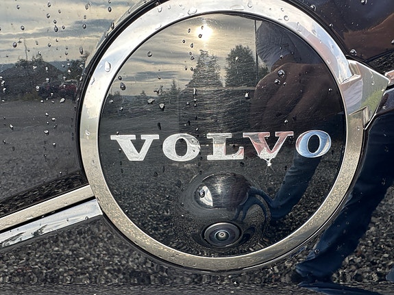 Volvo EX30 17 of 30