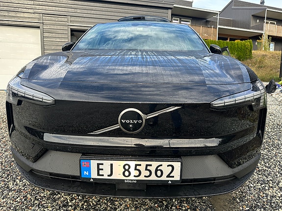 Volvo EX30 16 of 30