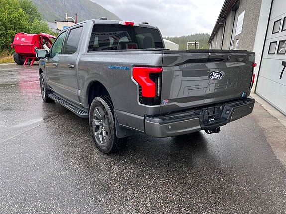 Ford F-150 5 of 30
