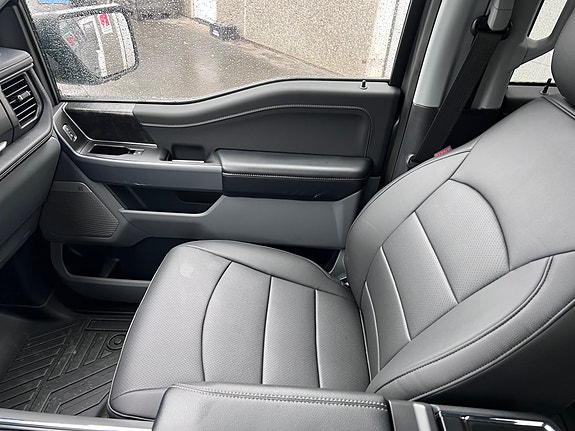 Ford F-150 24 of 30