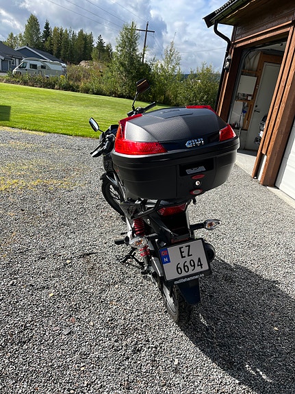 Honda CB 125F 7 of 7
