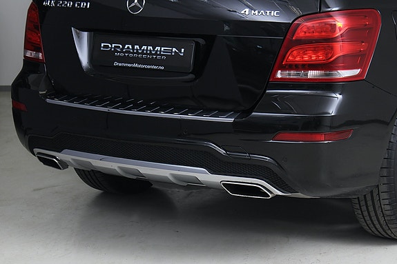 Mercedes-Benz GLK220 6 of 30