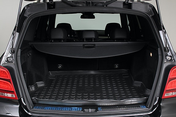 Mercedes-Benz GLK220 10 of 30