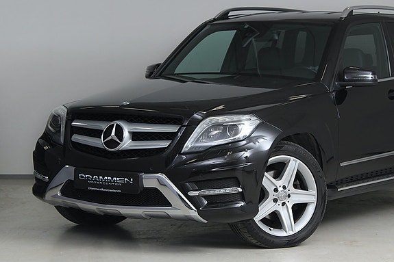 Mercedes-Benz GLK220 3 of 30