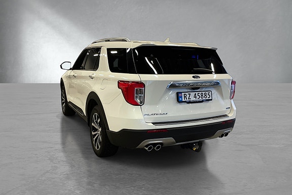 Ford Explorer 6 of 13