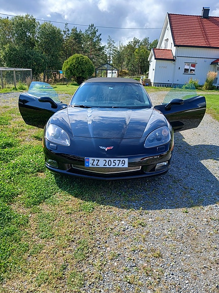 Chevrolet Corvette 7 of 20