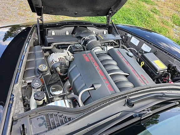 Chevrolet Corvette 19 of 20
