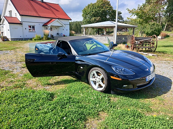 Chevrolet Corvette 5 of 20