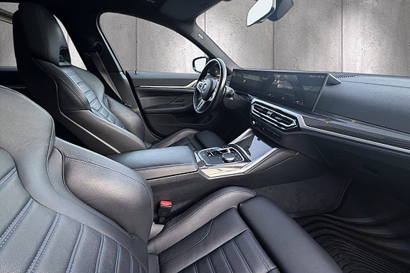 BMW i4 9 of 28