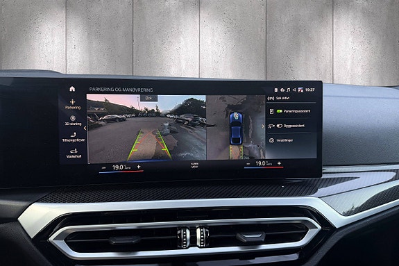 BMW i4 23 of 28