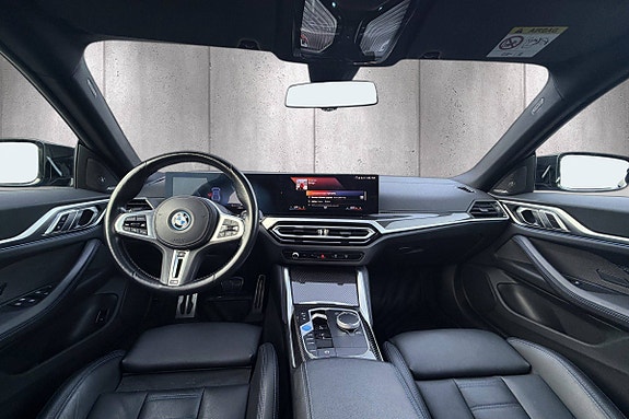 BMW i4 12 of 28