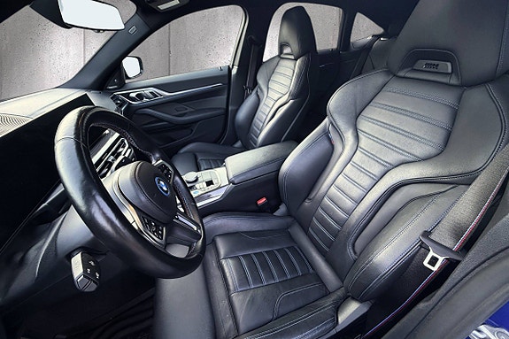 BMW i4 16 of 28