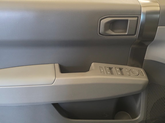 Kia EV3 14 of 30