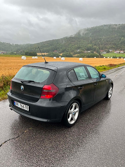 BMW 116i 7 of 23
