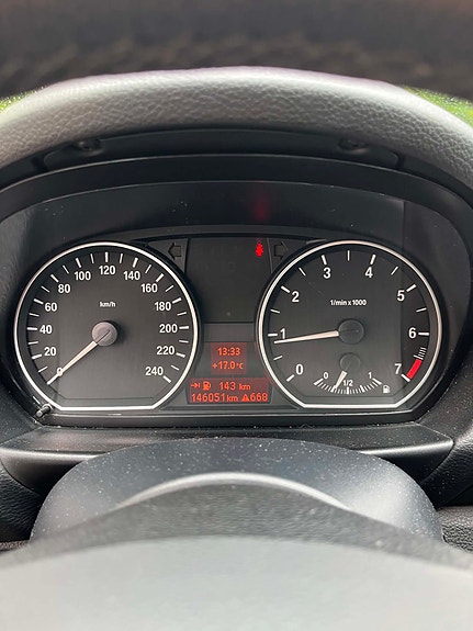 BMW 116i 10 of 23