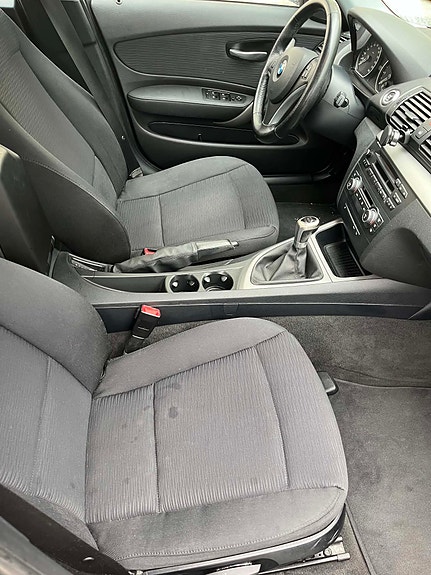 BMW 116i 16 of 23