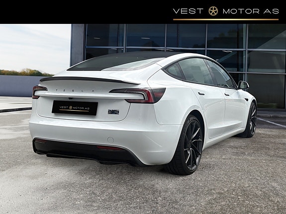 Tesla Model 3 7 of 25