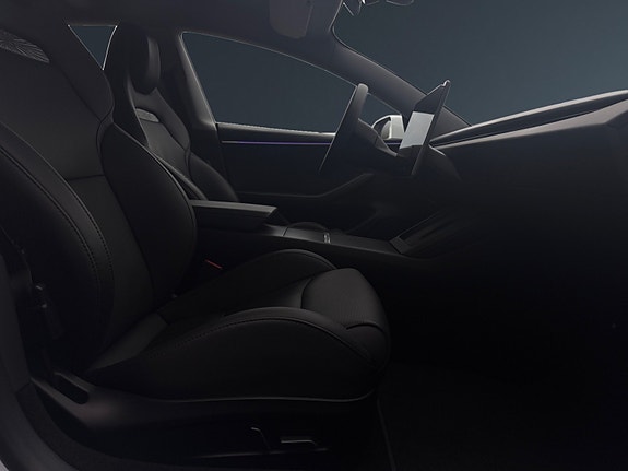 Tesla Model 3 14 of 25