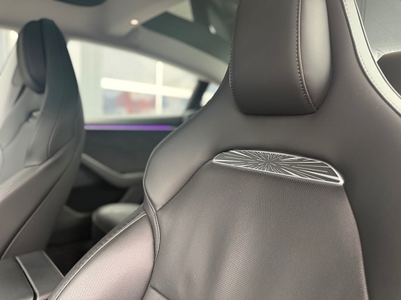 Tesla Model 3 25 of 25