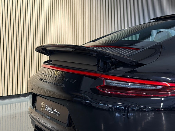 Porsche 911 Carrera 4 GTS 5 of 30