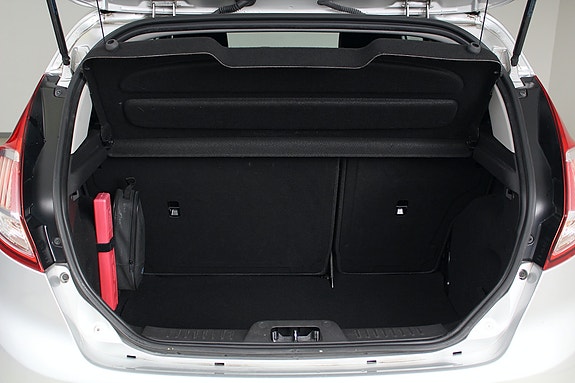 Ford Fiesta 8 of 30