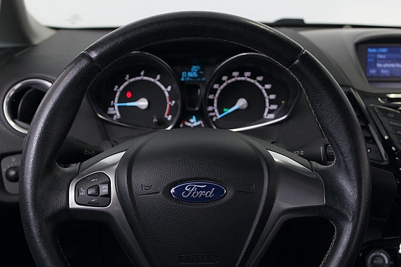 Ford Fiesta 15 of 30