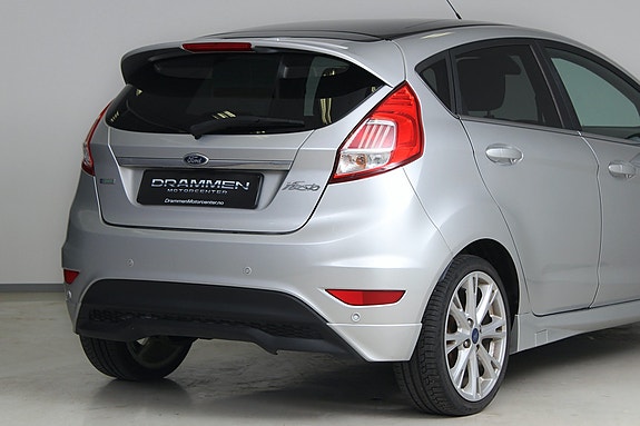 Ford Fiesta 4 of 30
