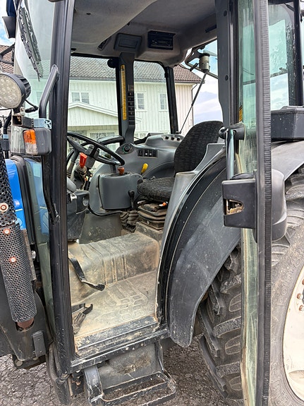 New Holland Tn75da 11 of 21