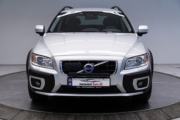 Volvo XC70 3 of 30