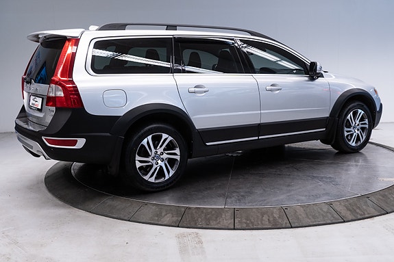 Volvo XC70 12 of 30