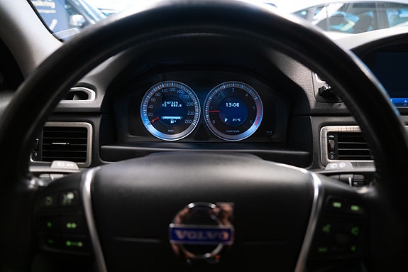 Volvo XC70 30 of 30