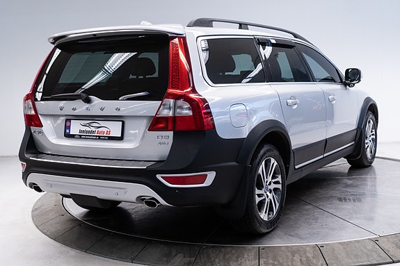 Volvo XC70 9 of 30