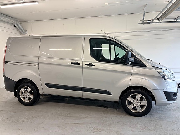 Ford Transit Custom 4 of 24