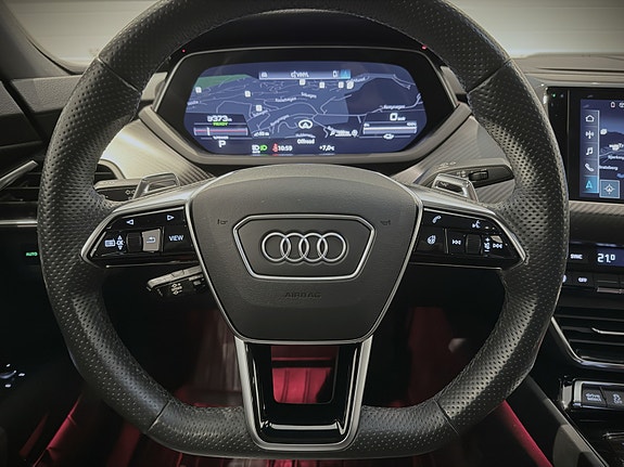 Audi e-tron GT 15 of 17