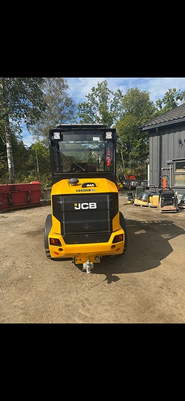 JCB 403 4 of 19