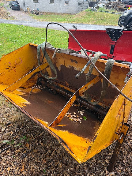 JCB 403 14 of 19
